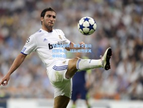 中国足彩网：哈登交易动向成焦点，球队间热议其筹码价值