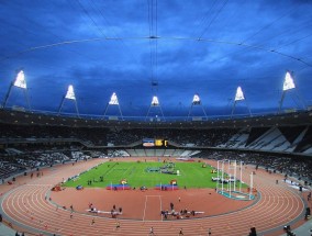 足彩网-阿拉维斯主场迎战皇家马德里，数据揭示主场优势，联赛卫冕冠军面临硬仗考验