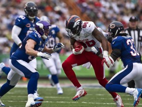 足彩网平台|克莱·汤普森手感冰凉仅得8分，勇士客场不敌凯尔特人遭遇连败